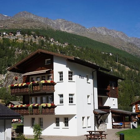 Art Oase Apartment Saas-Grund Exterior photo